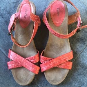 Taos red sandals